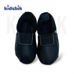 2023(черн) KIDSBIK чешки для мальчиков. (23-36)