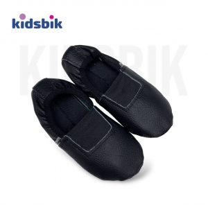 2023(черн) KIDSBIK чешки для мальчиков. (23-36)